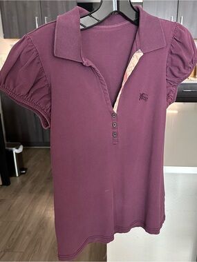 Burberry Women's Button-Down Polo Shirt Top in Plum with Nova Check Trim. Small